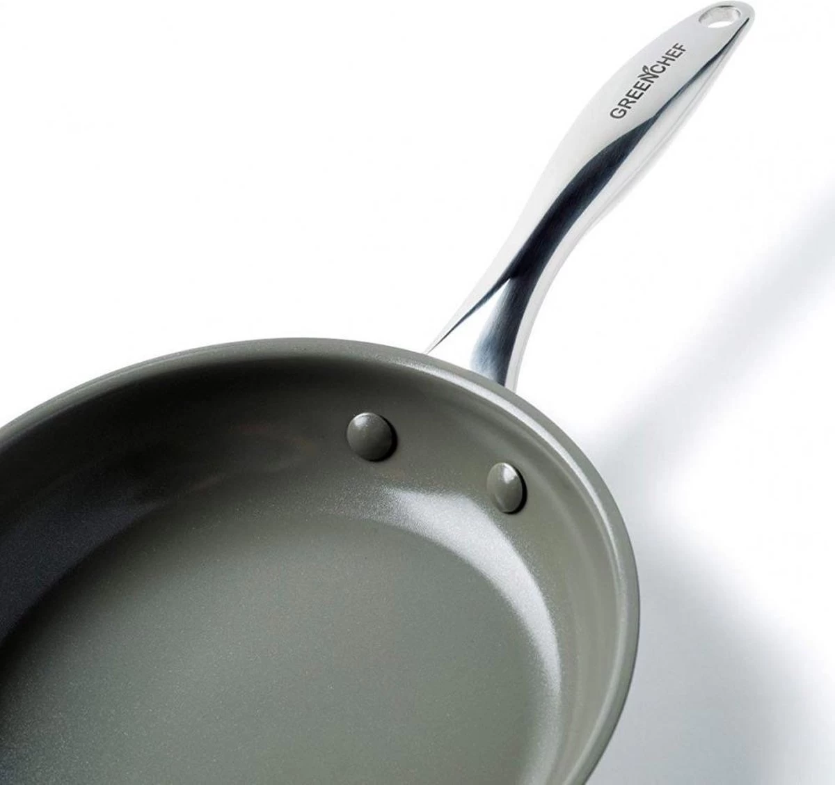 GreenChef Profile Plus Koekenpan 24cm - Zilverkleurig - Inductie - PFAS-vrij 3 GreenChef Profile Plus Koekenpan 24cm - Zilverkleurig - Inductie - PFAS-vrij - Afbeelding 3