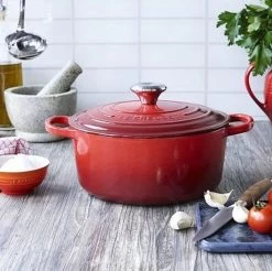 Le Creuset Signature Braadpan - 4,2 L - 24 Cm - Kersenrood -Keukengerei Winkel 1200x1197 9