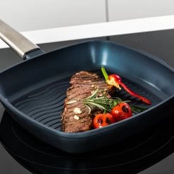 Westinghouse Performance Series - Grillpan Inductie 28cm - Luxe Grillpan - Blauw - Steakpan - Geschikt Voor Alle Warmtebronnen Inclusief Inductie En Ovenbestendig -Keukengerei Winkel 1200x1200 1085