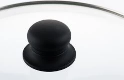 Westinghouse Hapjespan Inductie - Ø 28 Cm - Zwart Marmer - Met Deksel 11 Westinghouse Hapjespan Inductie - Ø 28 Cm - Zwart Marmer - Met Deksel -Keukengerei Winkel 1200x774 3