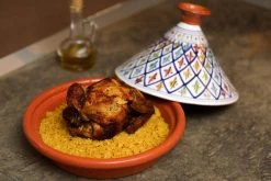 CRAFLAIR ~ Tajine ~ Ø 30 Cm ~ Geschikt Voor Inductie - Adapter ~ Handgemaakt ~ Geglazuurd Keramiek -Keukengerei Winkel 1200x800 80