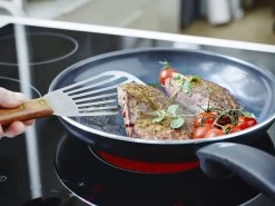 GreenPan Cambridge Hapjespan Met Deksel 24cm - Zwart - Inductie - PFAS-vrij -Keukengerei Winkel 1200x899 26